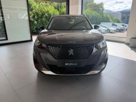 usato PEUGEOT 2008