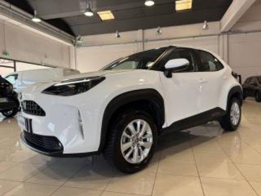 usato TOYOTA Yaris Cross