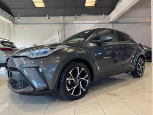 usato TOYOTA C HR