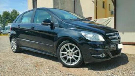 usato MERCEDES B 180