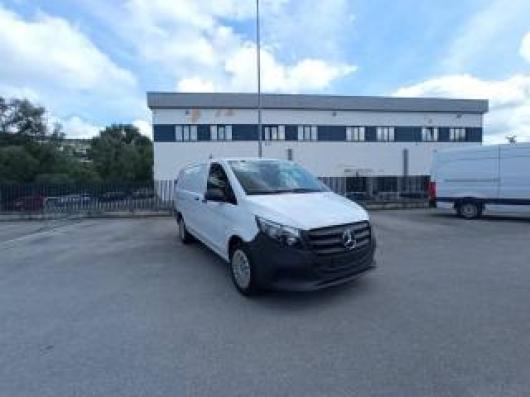 nuovo MERCEDES Vito