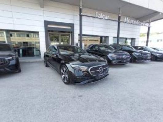 usato MERCEDES E 220