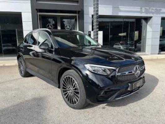 nuovo MERCEDES GLC 220