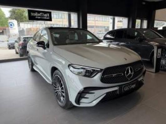 nuovo MERCEDES GLC 220