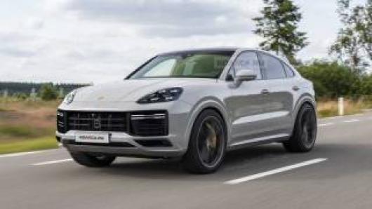 nuovo PORSCHE Cayenne