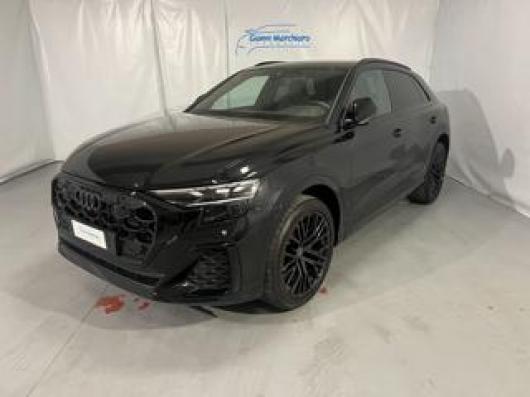 usato AUDI Q8