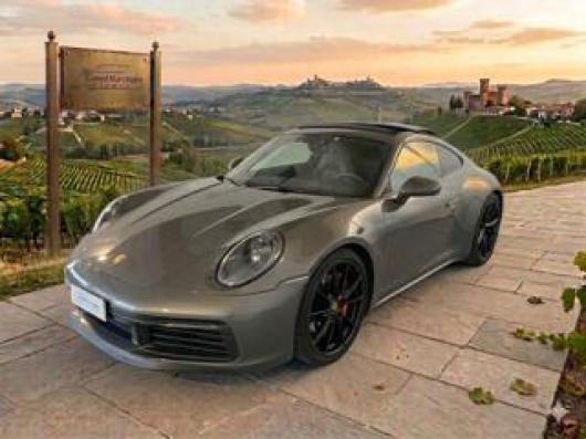 992