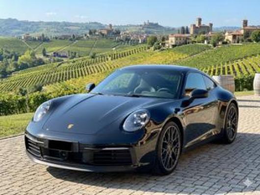 911
