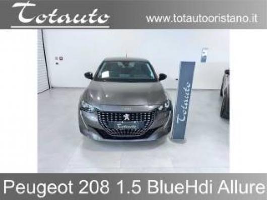 usato PEUGEOT 208
