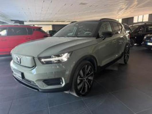 usato VOLVO XC40