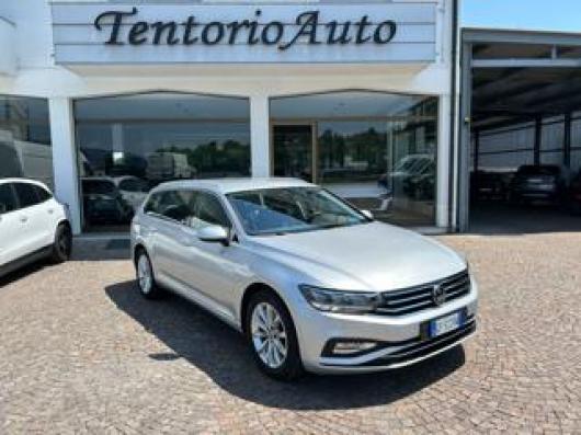 usato VOLKSWAGEN Passat Variant