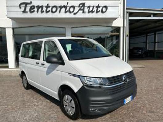 usato VOLKSWAGEN Caravelle