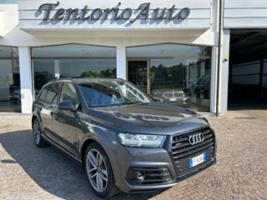 usato AUDI Q7