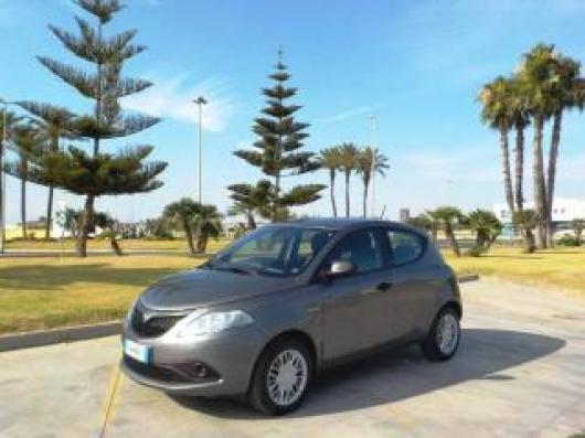 usato LANCIA Ypsilon
