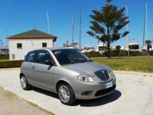 usato LANCIA Ypsilon