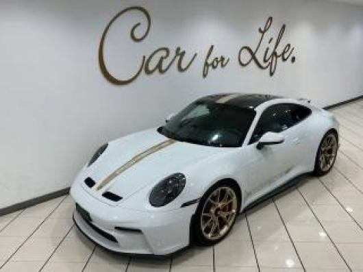911
