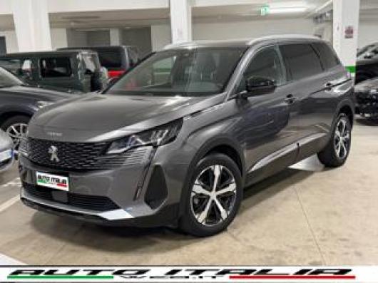 usato PEUGEOT 5008