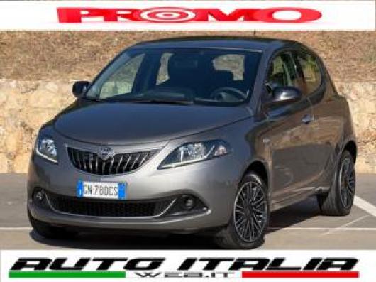 usato LANCIA Ypsilon
