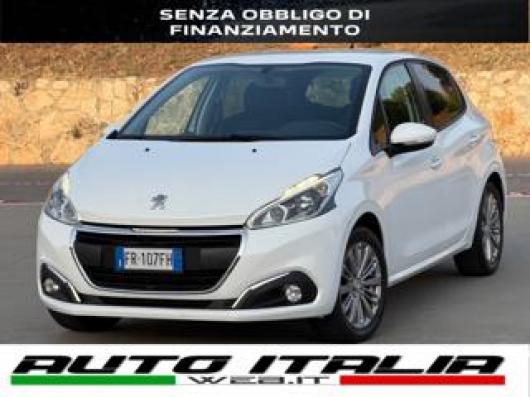 usato PEUGEOT 208
