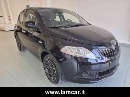 usato LANCIA Ypsilon