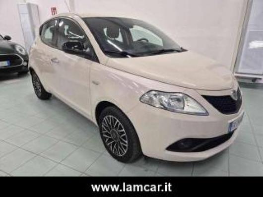 usato LANCIA Ypsilon