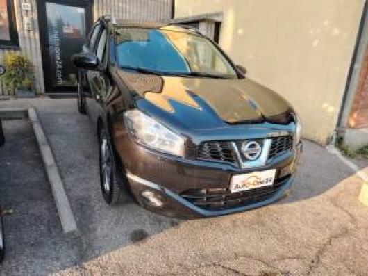 usato NISSAN Qashqai+2