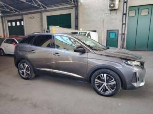 usato PEUGEOT 3008