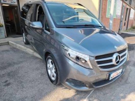 usato MERCEDES V 250