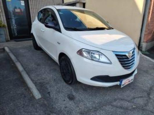 usato LANCIA Ypsilon
