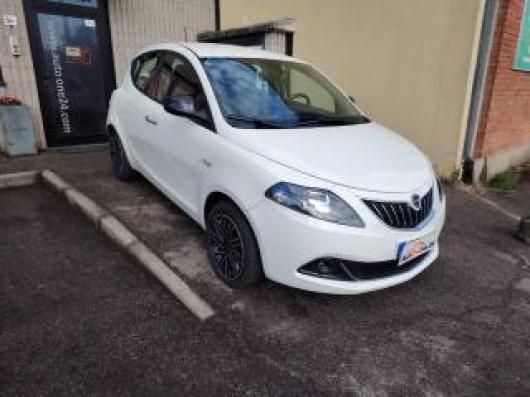 Ypsilon