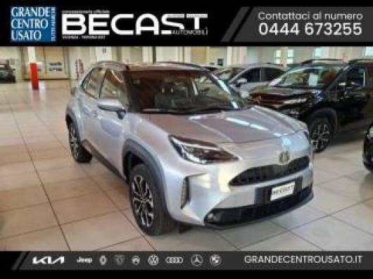 usato TOYOTA Yaris Cross
