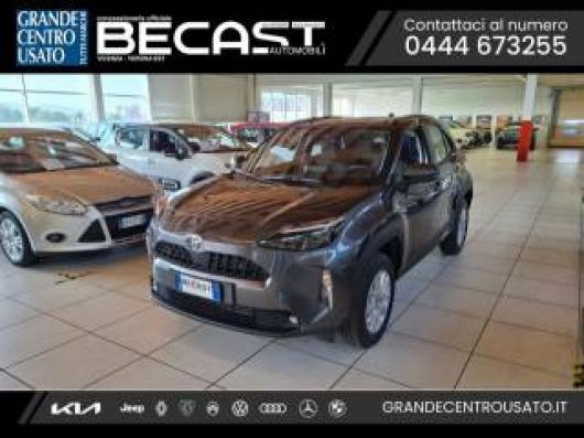 usato TOYOTA Yaris Cross