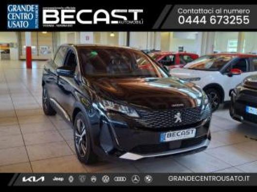 usato PEUGEOT 3008