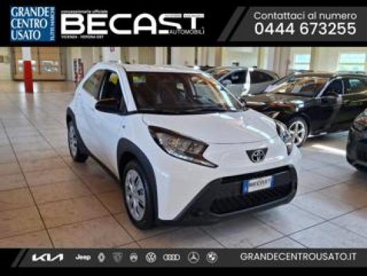 usato TOYOTA Aygo X