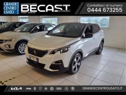 usato PEUGEOT 3008