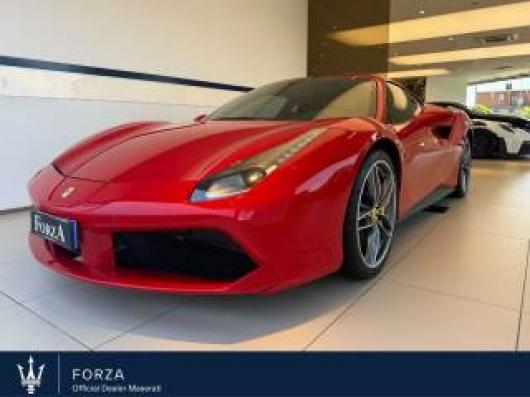usato FERRARI 488