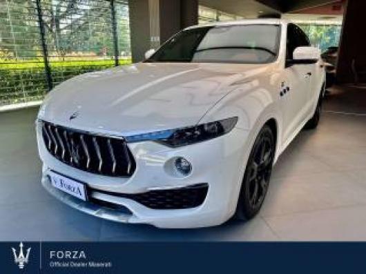 usato MASERATI Levante