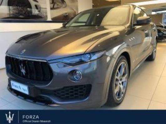 usato MASERATI Levante