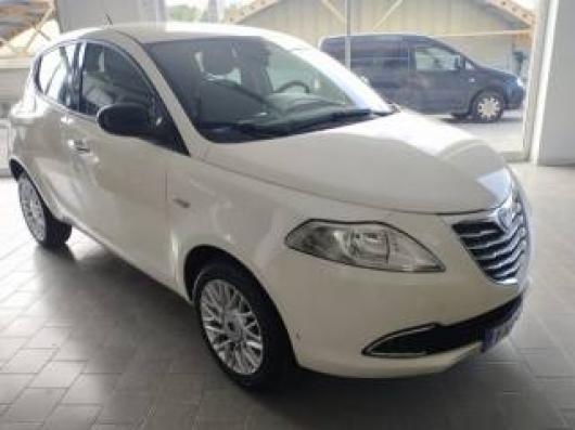 usato LANCIA Ypsilon