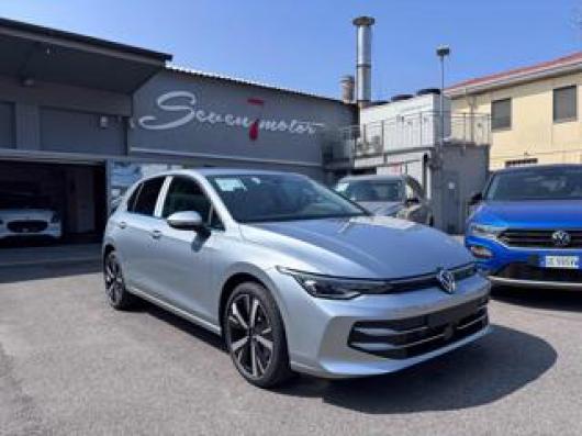 nuovo VOLKSWAGEN Golf