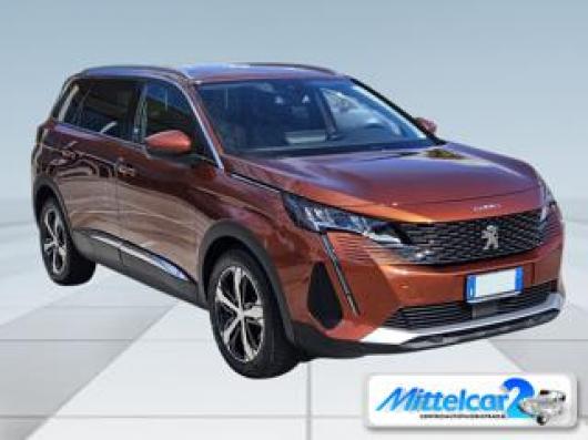 usato PEUGEOT 5008