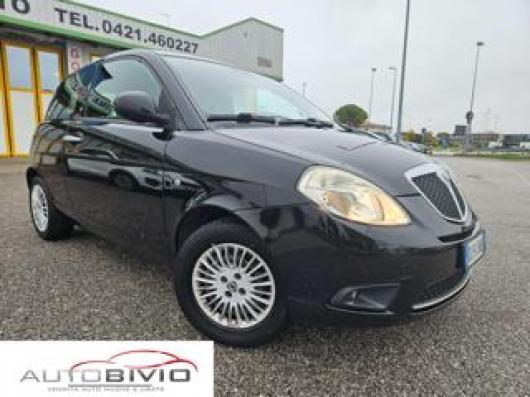 usato LANCIA Ypsilon
