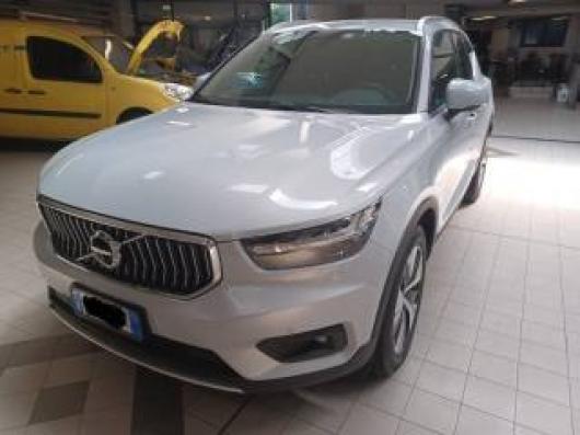 usato VOLVO XC40