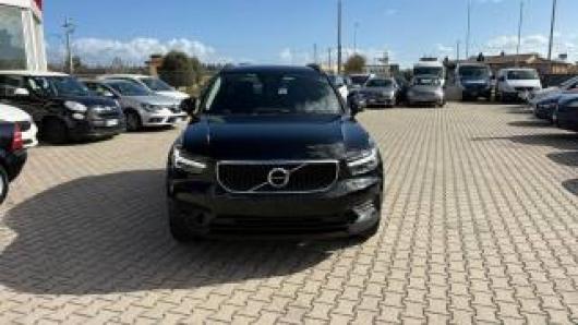 usato VOLVO XC40
