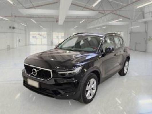 usato VOLVO XC40