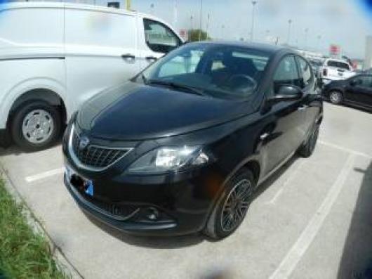 usato LANCIA Ypsilon