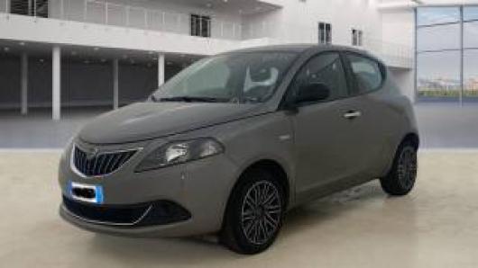 usato LANCIA Ypsilon