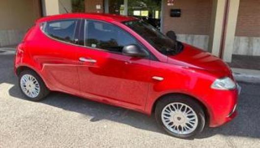 usato LANCIA Ypsilon