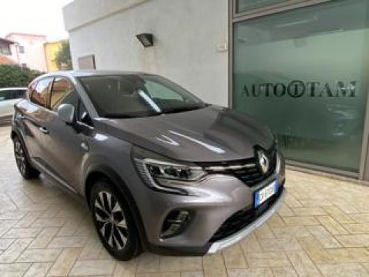 usato RENAULT Captur