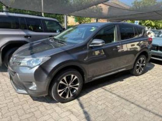 usato TOYOTA RAV 4